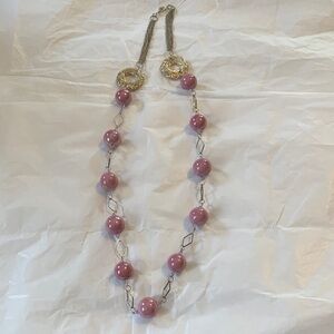 Handcrafted Costume Jewelry: Elegant Pink Beaded Necklace